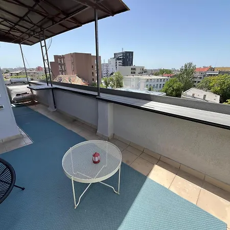 Terrace View Downtown Apartment Bucharest